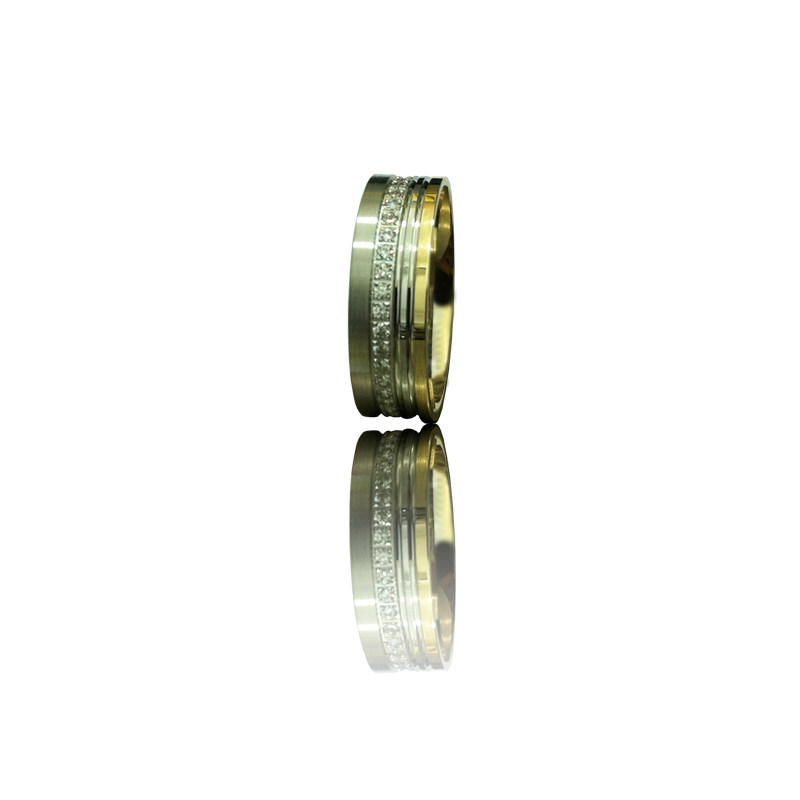 Bicolor gold ring