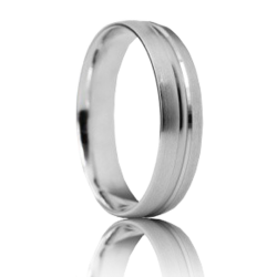 White gold wedding ring