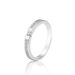 White gold ring